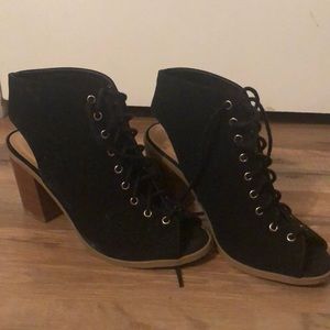 Black lace up peep toe heel